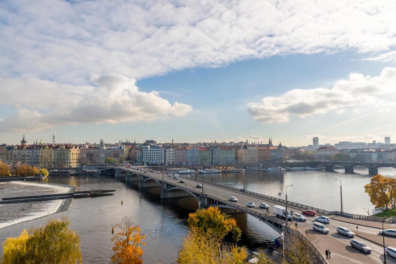 Janackovo - Riverside Residence Prag Exterior foto